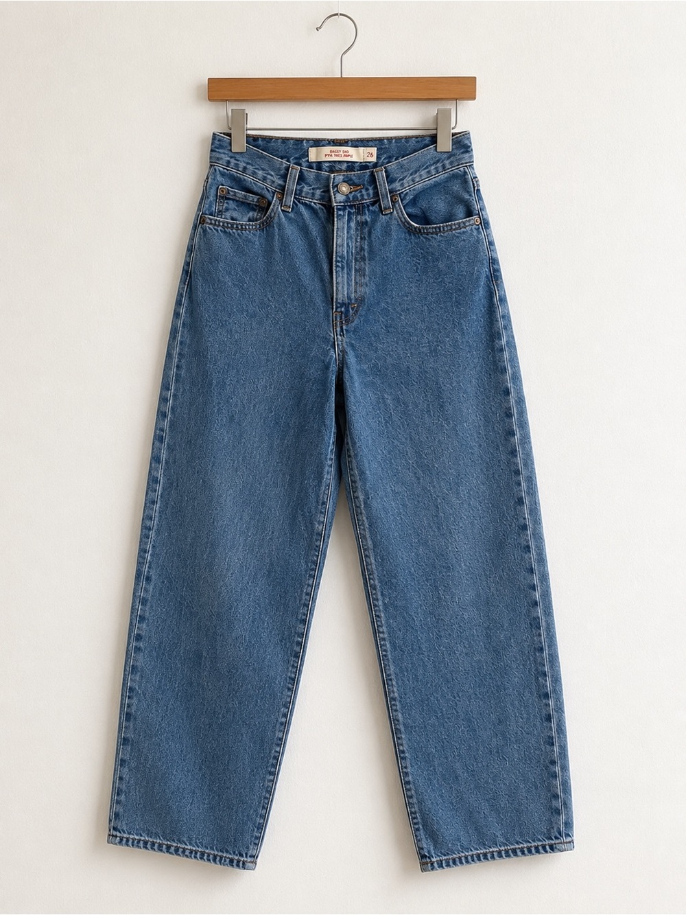 Levi’s Baggy Dad Jeans - Size 26 - Picture 3 of 8